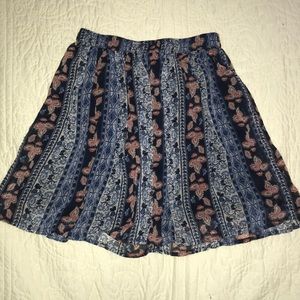 Super Cute Hollister Flowy Mini Skirt